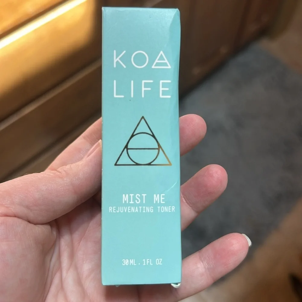 NIB KOA LIFE Mist Me Rejuvenating Toner 1oz Hydrating Facial Mist Witch Hazel